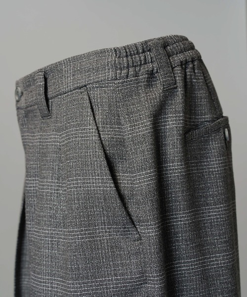 MAISON SPECIAL(メゾンスペシャル)の「《UNISEX》ツイーディーシャドウチェックプライムワイドツータックスラックス/Tweedy Shadow Check Prime-Wide Two-tuck Slacks【MAISON SPECIAL/メゾンスペシャル】■セットアップ対応■(スラックス・メンズ・ブラック/チャコールグレー・2/1/0)」の16枚目の写真