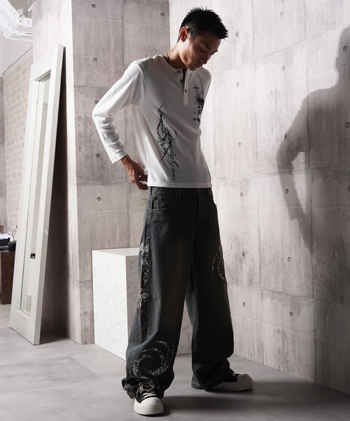 1111clothing（ワンフォークロージング）の「レタリング ヘンリーネック サーマルロンT / Lettering Henley Neck Thermal Long Sleeve T-Shirt（Tシャツ/カットソー・メンズ・ホワイト系1/ホワイト系2/ブラック系1/ブラック系2・S/M/L）」の13枚目の写真