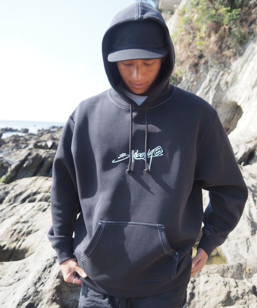 BILLABONG(ビラボン)の「BILLABONG メンズ SCRIPT LOGO パーカー 【2026年秋冬モデル】/ビラボンワイドフィットプルオーバーフーディー(パーカー・メンズ・パープル/ブラック/ブラウン・MEDIUM/LARGE/X-LARGE)」の1枚目の写真