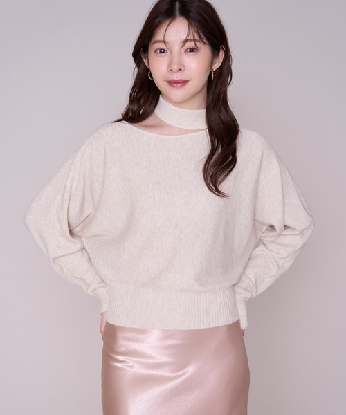 MISCH MASCH(ミッシュマッシュ)の「2026秋冬新作 チョーカーネックカットアウトニット(ニット/セーター・レディース・ブラウン/ホワイト/ブラック/ベージュ・フリ-)」の11枚目の写真