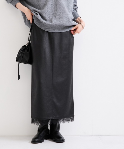 le cercle ADAM ET ROPE'(ルセルクルアダムエロペ)の「マシュマロコーティング裾レーススカート(スカート・レディース・ダークブラウン/ブラック・FREE)」の1枚目の写真