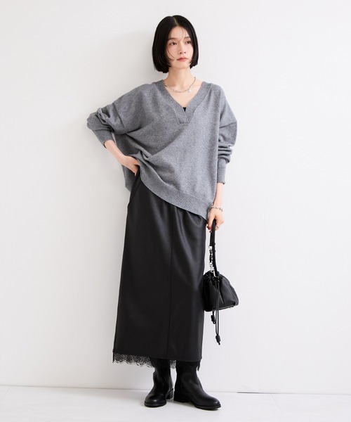 le cercle ADAM ET ROPE'(ルセルクルアダムエロペ)の「マシュマロコーティング裾レーススカート(スカート・レディース・ダークブラウン/ブラック・FREE)」の3枚目の写真