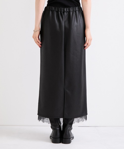 le cercle ADAM ET ROPE'(ルセルクルアダムエロペ)の「マシュマロコーティング裾レーススカート(スカート・レディース・ダークブラウン/ブラック・FREE)」の10枚目の写真