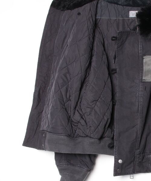 B'2nd(ビーセカンド)の「ANOTHER ROOM(アナザールーム) ASUTEX C.NYLON N2B(その他アウター・メンズ・ブラック/カーキ・M/L)」の7枚目の写真