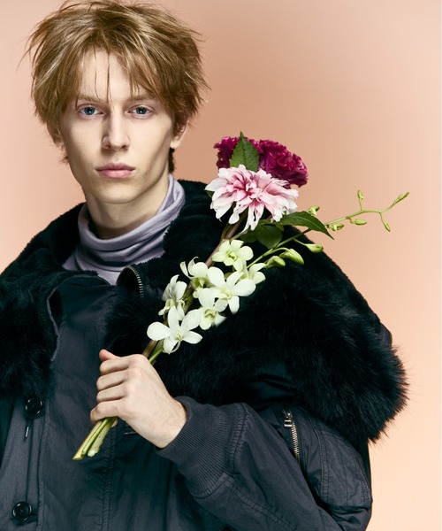 B'2nd(ビーセカンド)の「ANOTHER ROOM(アナザールーム) ASUTEX C.NYLON N2B(その他アウター・メンズ・ブラック/カーキ・M/L)」の4枚目の写真