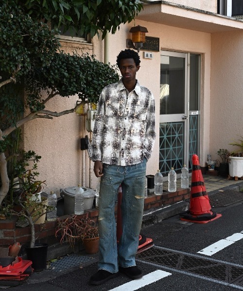 MIYAGIHIDETAKA(ミヤギヒデタカ)の「【MIYAGIHIDETAKA】Distressed Pants(その他パンツ・メンズ・インディゴブルー・M/L)」の2枚目の写真
