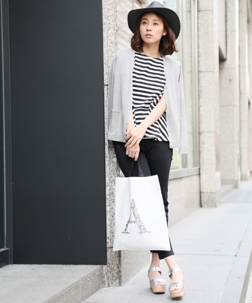 LEPSIM（レプシィム）の「【UV加工＆自宅で洗濯可能！】12GコットンポリキノウVネックカーディガン　708972（カーディガン/ボレロ・レディース・ブラック/トップグレー/レッド/モカ/マスタード・MEDIUM/LARGE）」の17枚目の写真