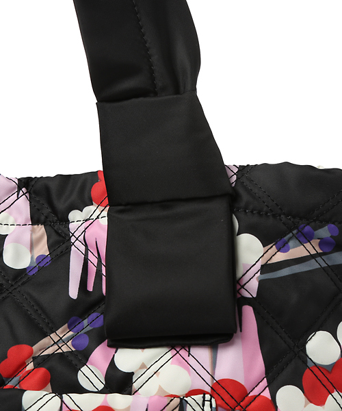 MARC JACOBS（マークジェイコブス）の「GEO SPOT PRINTED KNOT/ジオ 