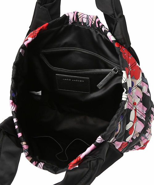 MARC JACOBS（マークジェイコブス）の「GEO SPOT PRINTED KNOT/ジオ 