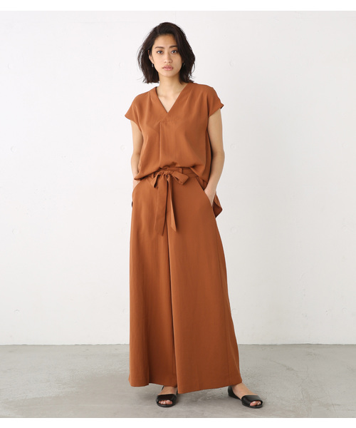 RIM.ARK（リムアーク）の「FOLD TUCK SET UP（ワンピース・レディース・オレンジ系その他/ブラック/ライトベージュ/ネイビー・1/2）」の4枚目の写真