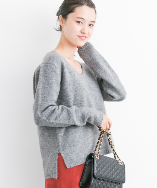 URBAN RESEARCH（アーバンリサーチ）の「【WEB限定】ニュアンスカラーオーバーニット（ニット/セーター・レディース・グレー/オフホワイト/ピンク系その他・FREE）」の14枚目の写真