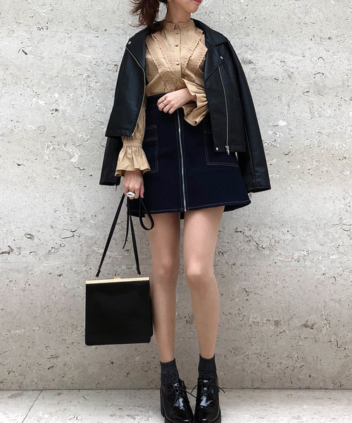 archives（アルシーヴ）の「配色ステッチデニムZIPスカート（デニムスカート・レディース・ロイヤルブルー/ネイビー/ダークブルー・MEDIUM）」の4枚目の写真