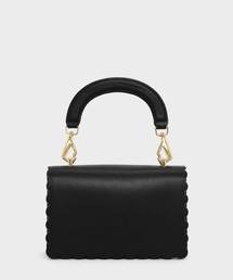 スカラップトリムクロスボディバッグ / SCALLOP TRIM CROSSBODY BAG
