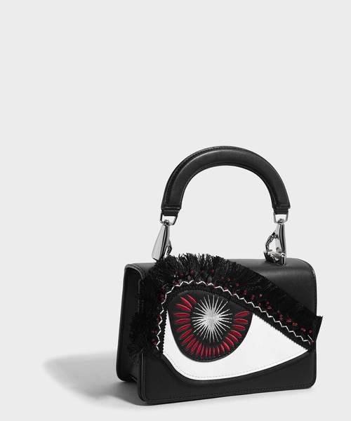CHARLES & KEITH(チャールズ & キース)の「スカラップトリムクロスボディバッグ / SCALLOP TRIM CROSSBODY BAG(ショルダーバッグ・レディース・ブラック/レッド/ブラック系その他2・S)」の15枚目の写真