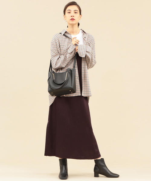 BEAUTY&YOUTH UNITED ARROWS(ビューティーアンドユースユナイテッドアローズ)の「BY∴ メタルハンドルトートBAG2 -3WAY-(ショルダーバッグ・レディース・ブラック/モカ・FREE)」の3枚目の写真