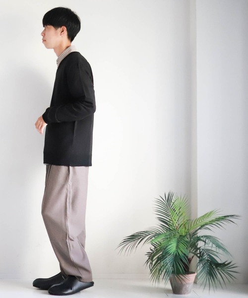 Anytime Songs（エニータイムソングス）の「Vネックセーター（ニット/セーター・メンズ・ネイビー/チャコール/グレー系その他/ブラック/ブルー/ホワイト/マスタード/ブラック系その他/ワインレッド/ブラウン・MEDIUM/LARGE/X-LARGE）」の16枚目の写真