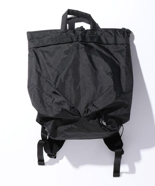 F/CE. （エフシーイー）の「＜F/CE.（エフシーイー）＞ X-PAC HELMET BAG/バッグ □□ о（バックパック/リュック・メンズ・ブラック/ブラウン・FREE）」の2枚目の写真