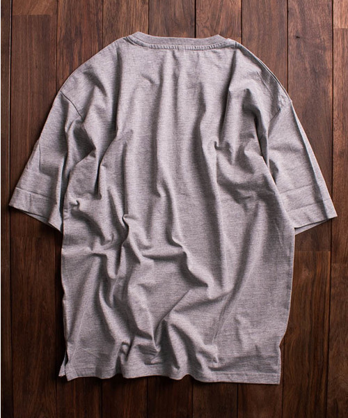 ARCHIVER（アーカイバ）の「【Ir】天竺ルーズフィットＴシャツ（Tシャツ/カットソー・レディース・ホワイト/ブラック/ベージュ/ネイビー/グレー/カーキ/ピンク・MEDIUM/LARGE）」の16枚目の写真