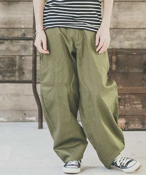 CAMBIO（カンビオ）の「mp6815-Twill Sarrouel Wide Pants　ワイドパンツ（その他パンツ・メンズ・ブラック/ベージュ/オリーブ・L/M/S）」の3枚目の写真