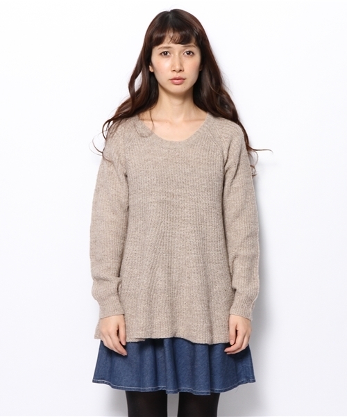 VIS（ビス）の「クルーネックフレアープルオーバー（ニット/セーター・レディース・オフホワイト/ベージュ/ネイビー/オレンジ・MEDIUM）」の5枚目の写真