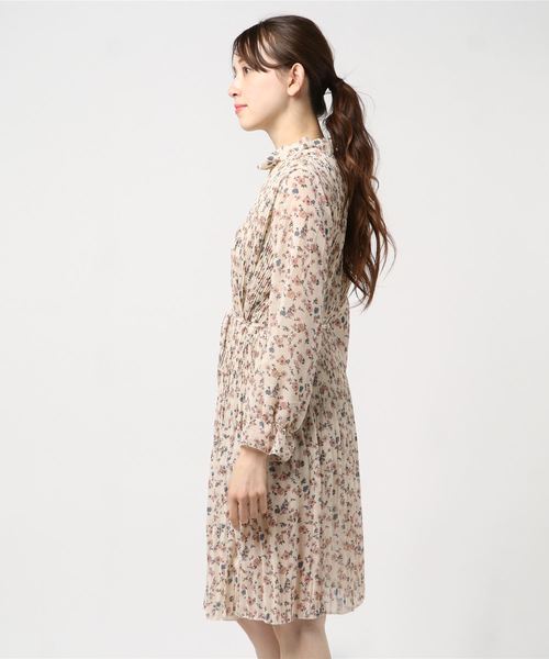 LUGG NAGG(ラグナグ)の「【Jewelobe/ ジュエローブ】 プリーツワンピース(ワンピース・レディース・ブラック/ベージュ/オフホワイト/イエロー・FREE)」の6枚目の写真