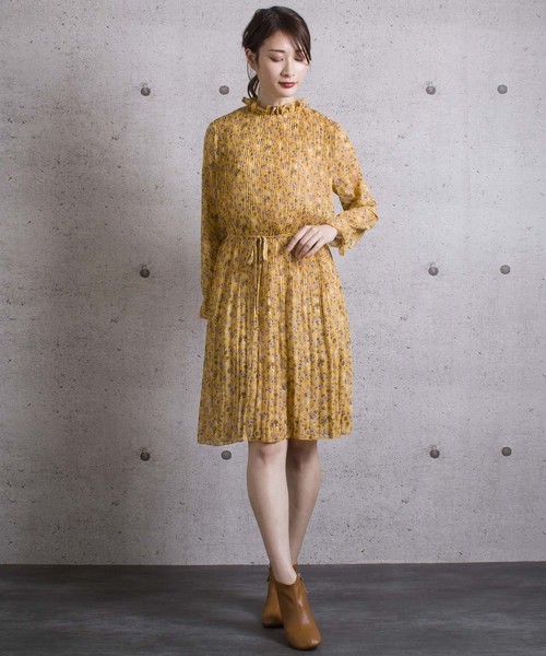 LUGG NAGG(ラグナグ)の「【Jewelobe/ ジュエローブ】 プリーツワンピース(ワンピース・レディース・ブラック/ベージュ/オフホワイト/イエロー・FREE)」の4枚目の写真