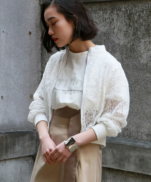 &g'aime（アンジェム）の「【&g'aime】レースシアーブルゾン（ブルゾン・レディース・ホワイト/ブラック・FREE）」の4枚目の写真