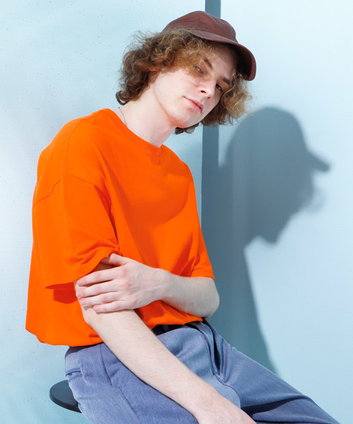 GILDAN(ギルダン)の「ギルダン ビッグシルエット USAオーバーサイズ 1/2 sleeve Tシャツ カットソー(Tシャツ/カットソー・メンズ・ブラック/ネイビー/ライム/ブルー系その他/グリーン系その他2/グレー/ピンク系その他2/オレンジ/ピンク系その他/チャコールグレー/レッド/グリーン系その他/マルーン/ホワイト/パープル/ナチュラル・L/XXL/XL)」の20枚目の写真