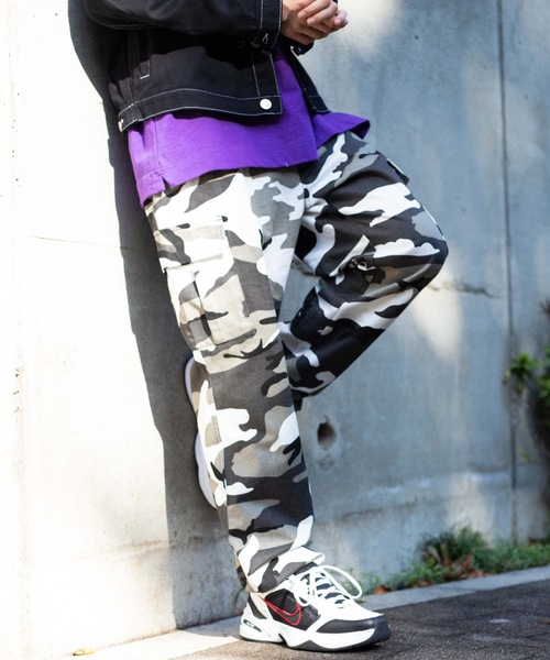 WEGO（ウィゴー）の「WEGO/ワイドカーゴパンツ（カーゴパンツ・メンズ・ブラック/その他1/その他2/パープル/その他3/その他4/その他5/その他6・MEDIUM/LARGE/SMALL）」の3枚目の写真