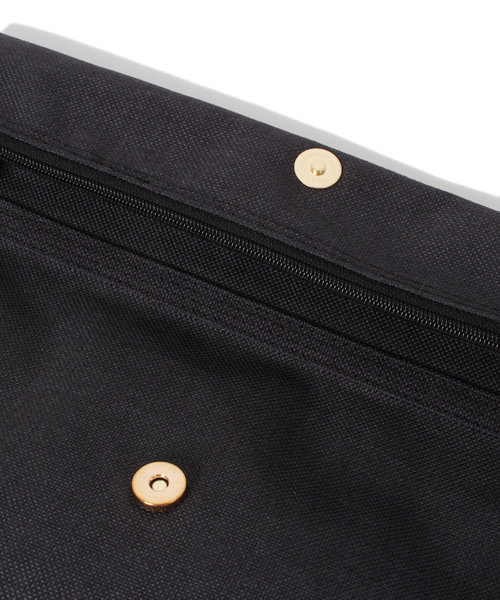 mystic（ミスティック）の「チェーン付2WAYクラッチ（クラッチバッグ・レディース・ブラック/ブルー/ミント・ﾌﾘ-）」の9枚目の写真