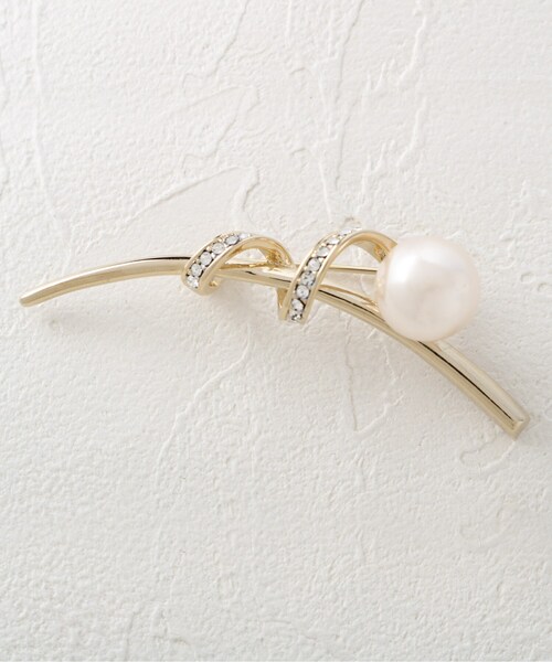 SHOO・LA・RUE（シューラルー）の「【セレモニー/ママスーツ/入卒】くるくるフェイクパールブローチ（ブローチ/コサージュ・レディース・ゴールド/シルバー/シルバー系/ゴールド系・00）」の4枚目の写真