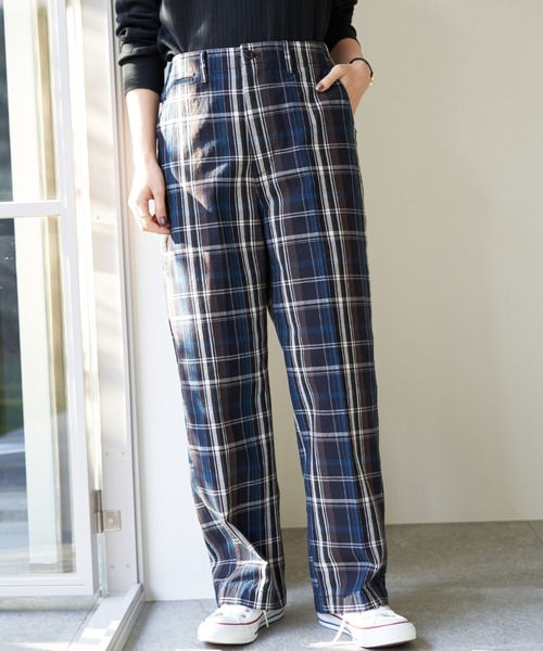 AMERICAN HOLIC（アメリカンホリック）の「綿ツイルワイドパンツ ＊（その他パンツ・レディース・ベージュ/ホワイト系その他7/ネイビー/ブルー系その他5/アイボリー/その他5・L/M）」の5枚目の写真