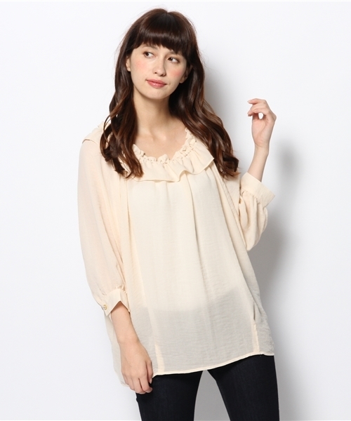 one after another NICE CLAUP（ワンアフターアナザーナイスクラップ）の「【ナイスクラップ】フリルドルマンＴ／Ｕ（シャツ/ブラウス・レディース・オフホワイト/ナチュラル/ネイビー・FREE）」の2枚目の写真