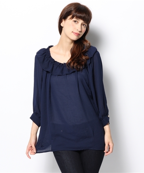 one after another NICE CLAUP（ワンアフターアナザーナイスクラップ）の「【ナイスクラップ】フリルドルマンＴ／Ｕ（シャツ/ブラウス・レディース・オフホワイト/ナチュラル/ネイビー・FREE）」の3枚目の写真