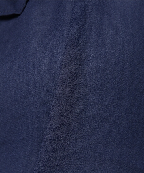 one after another NICE CLAUP（ワンアフターアナザーナイスクラップ）の「【ナイスクラップ】フリルドルマンＴ／Ｕ（シャツ/ブラウス・レディース・オフホワイト/ナチュラル/ネイビー・FREE）」の9枚目の写真