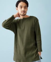 サーマル7分袖ワッフル編みヘンリーネックサイドスリットカットソー