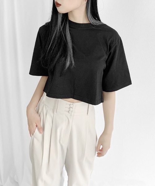 LVEU.（ラブユ.）の「Cropped T-shirt / クロップドTシャツ（Tシャツ/カットソー・レディース・ベージュ/ホワイト/ブラック/モカ/スミクロ・FREE）」の13枚目の写真
