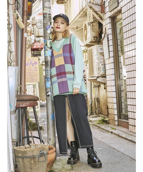 jouetie（ジュエティ）の「カラーステッチフロントスリットスカパン（その他パンツ・レディース・ブラック/ブラウン/ラベンダー・MEDIUM）」の8枚目の写真