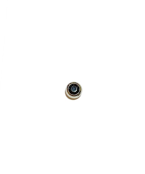 MORPH(モルフ)の「MORPH モルフ スワロフスキーボディピアスキャッチ 16ゲージ 6mm SILVER(ピアス(片耳用)・メンズ・スカイブルー/ラベンダー/ローズ/ブラック/バイオレット/レインボー/レッド/エメラルド/クリア/ブルー/ライトグリーン/ライトピンク・6)」の2枚目の写真