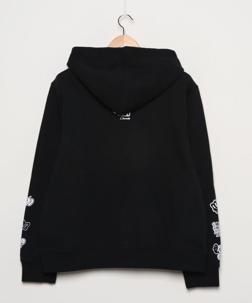 Reebok(リーボック)の「Chocomoo クラシック フーディー (パーカー・メンズ・ブラック・LARGE/SMALL/XX-LARGE/MEDIUM/XXX-LARGE/X-SMALL/X-LARGE)」の11枚目の写真