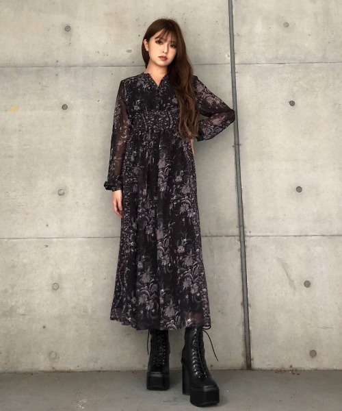 ENVYM（アンビー）の「ノーカラースウィッチングＯＰ（ワンピース・レディース・ベージュ/ブラック・FREE）」の5枚目の写真