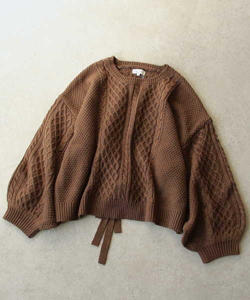 Chillfar（チルファー）の「ざっくり編みケーブルバックリボンセーター（ニット/セーター・レディース・ブラック/グレー/アイボリー/ベージュ/ブラウン/レンガ・LARGE/MEDIUM）」の15枚目の写真