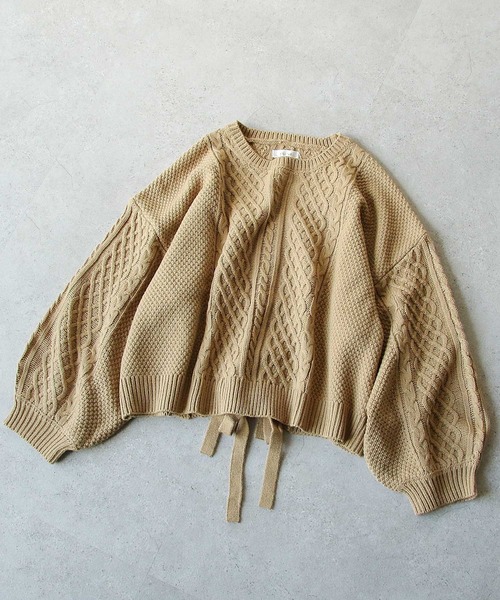 Chillfar（チルファー）の「ざっくり編みケーブルバックリボンセーター（ニット/セーター・レディース・ブラック/グレー/アイボリー/ベージュ/ブラウン/レンガ・LARGE/MEDIUM）」の20枚目の写真
