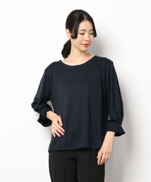 BELLUNA PLUS(ベルーナ)の「ポンチ素材袖タックプルオーバー(Tシャツ/カットソー・レディース・ネイビー/ホワイト×ブルー/ブラック系その他/ブルー系その他/ネイビー×ホワイト・MEDIUM/LARGE/X-LARGE)」の12枚目の写真