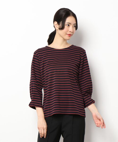 BELLUNA PLUS(ベルーナ)の「ポンチ素材袖タックプルオーバー(Tシャツ/カットソー・レディース・ネイビー/ホワイト×ブルー/ブラック系その他/ブルー系その他/ネイビー×ホワイト・MEDIUM/LARGE/X-LARGE)」の13枚目の写真