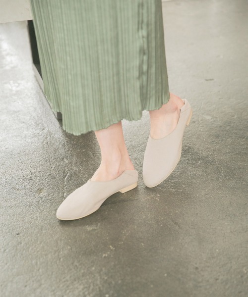 GLOBAL WORK（グローバルワーク）の「ソフト撥水バブーシュ/929581（その他シューズ・レディース・ホワイト/ライトグレー/ブラック・MEDIUM/LARGE）」の20枚目の写真