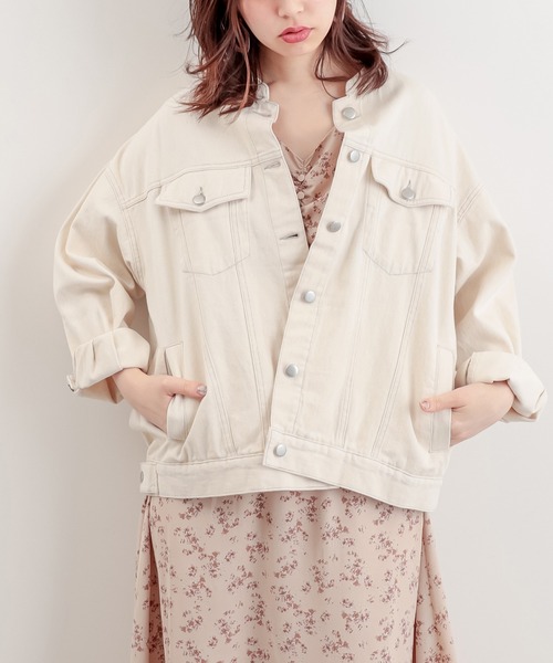 natural couture（ナチュラルクチュール）の「バンドカラールーズGジャン（デニムジャケット・レディース・アイボリー/ブルー/ブラック・FREE）」の3枚目の写真