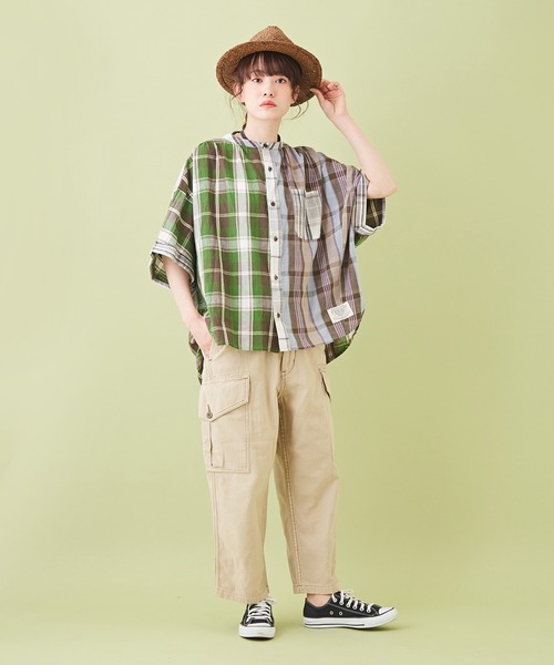 CUBE SUGAR（キューブシュガー）の「ムラ糸 バックサテン ９分丈 イージー カーゴパンツ（カーゴパンツ・レディース・カーキ/ベージュ/サックスブルー/ネイビー・S/M）」の5枚目の写真