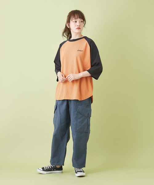 CUBE SUGAR（キューブシュガー）の「ムラ糸 バックサテン ９分丈 イージー カーゴパンツ（カーゴパンツ・レディース・カーキ/ベージュ/サックスブルー/ネイビー・S/M）」の17枚目の写真