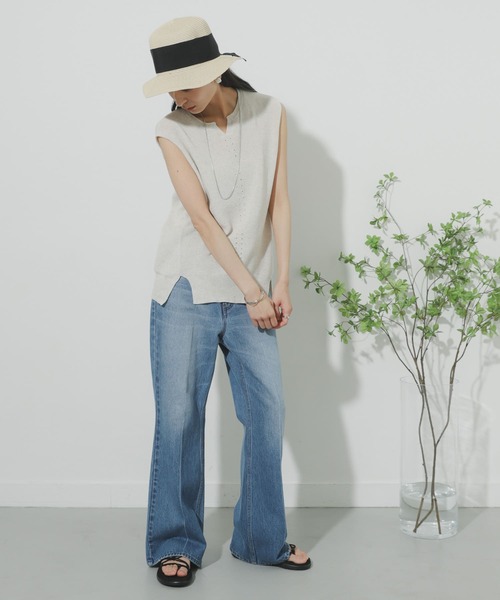 SENSE OF PLACE by URBAN RESEARCH（センスオブプレイスバイアーバンリサーチ）の「キーネックノースリーブトップ（ニット/セーター・レディース・ブラック/ベージュ/グリーン/ライトベージュ・ONE）」の6枚目の写真